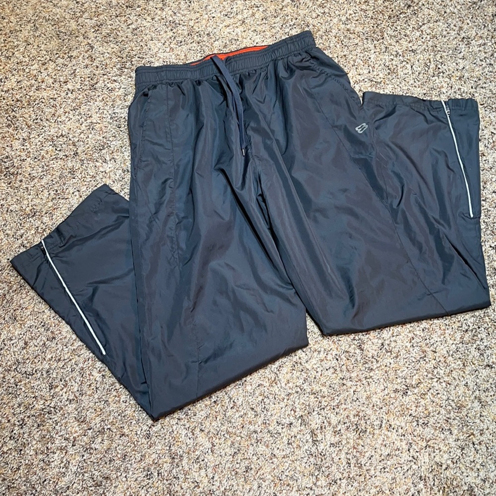 🛍 Men’s Joggers